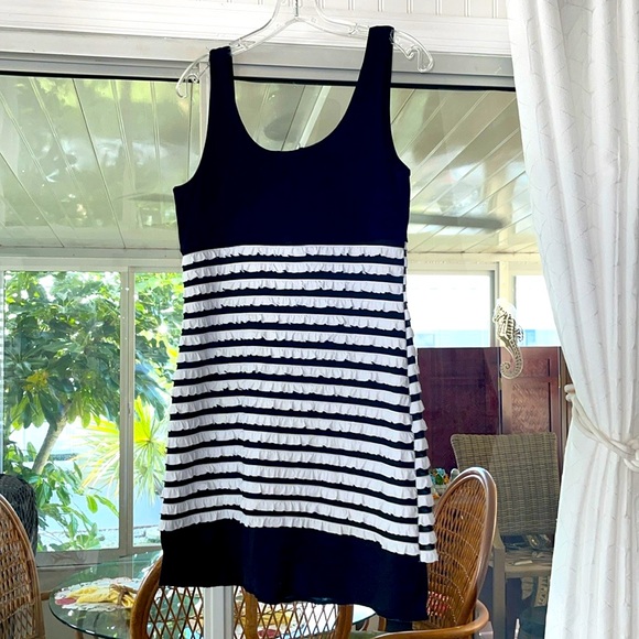 Venus Sundress - Picture 2 of 3